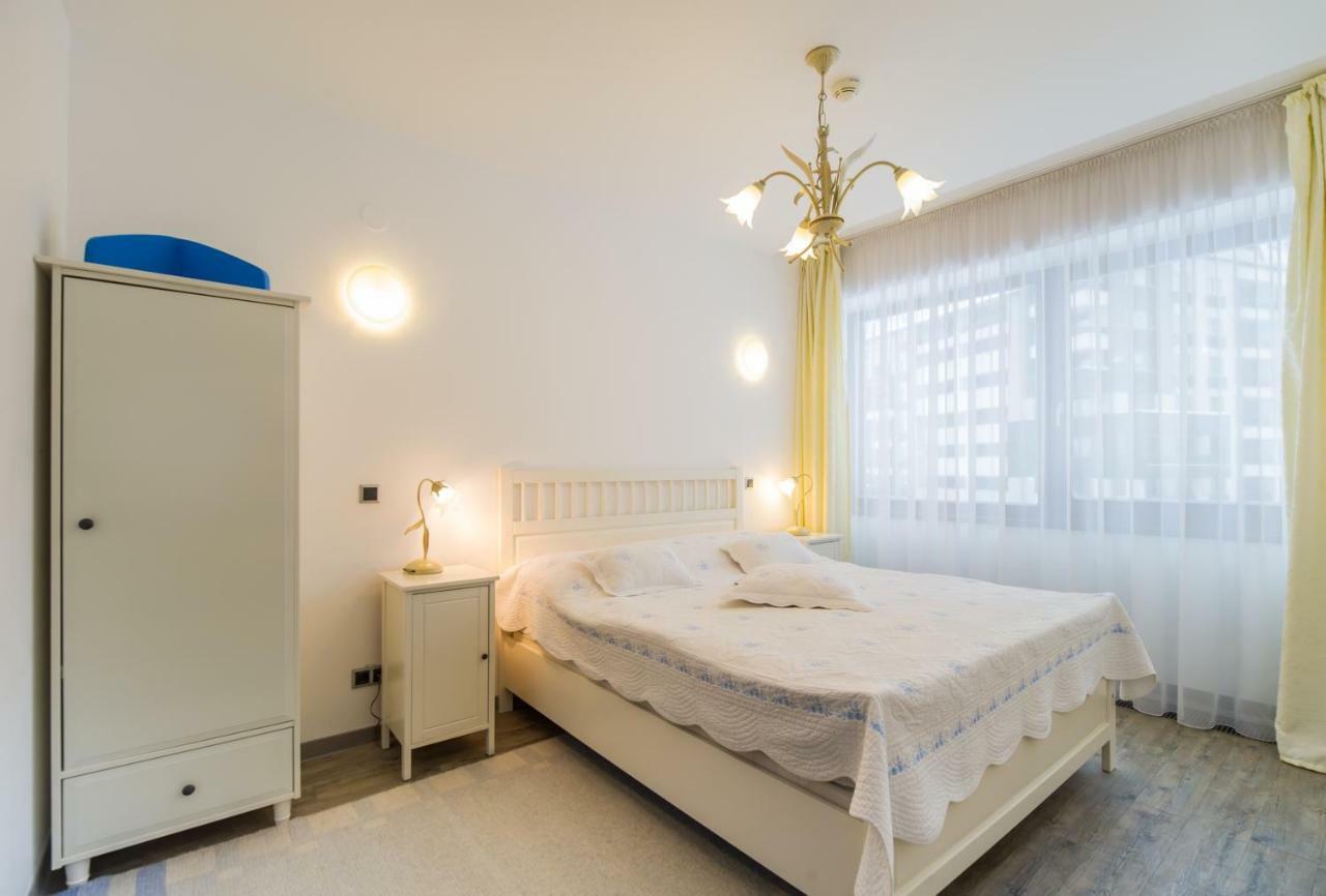 Charming 3-Bedroom Apartment Brassópojána Kültér fotó