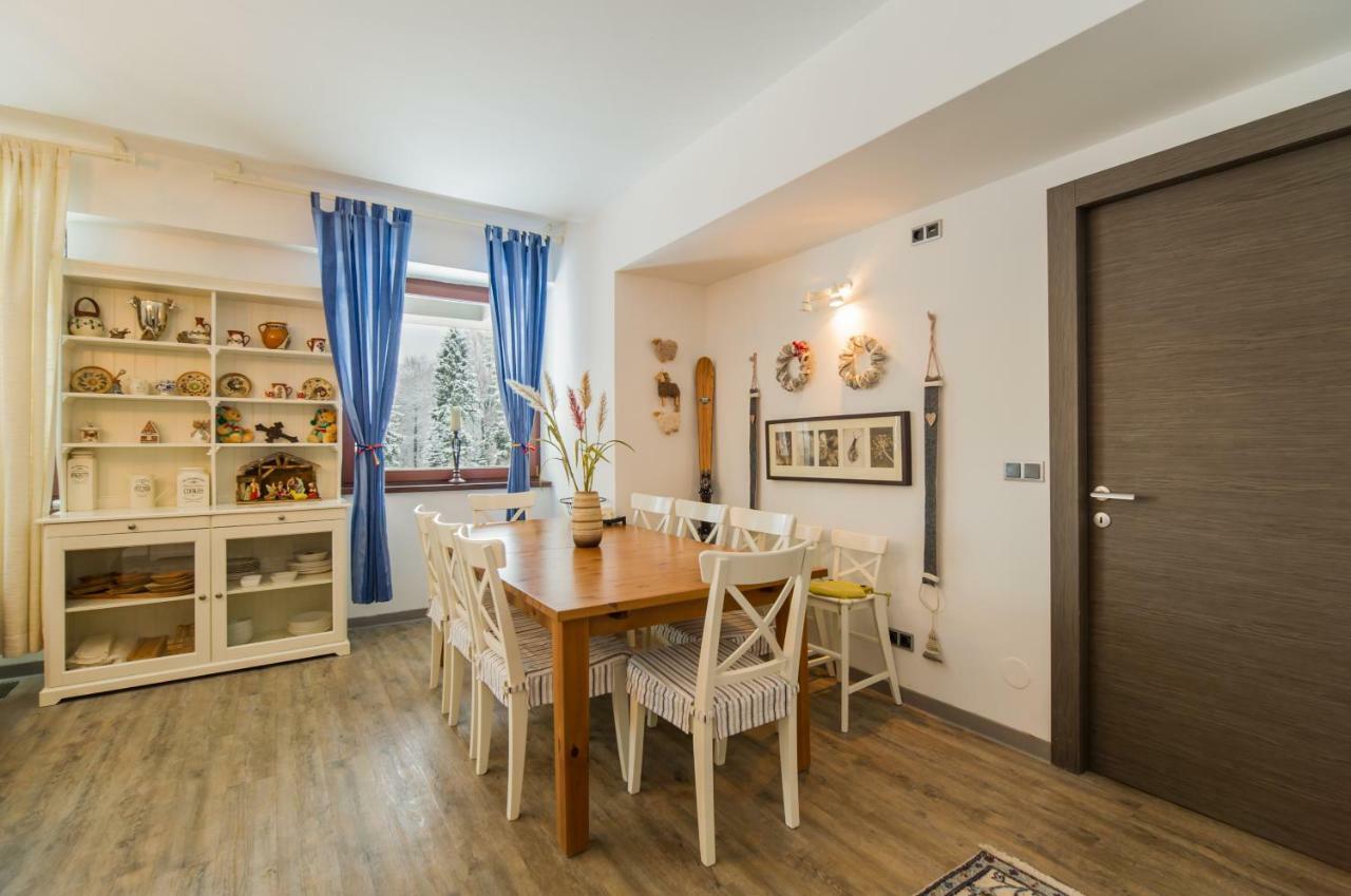 Charming 3-Bedroom Apartment Brassópojána Kültér fotó