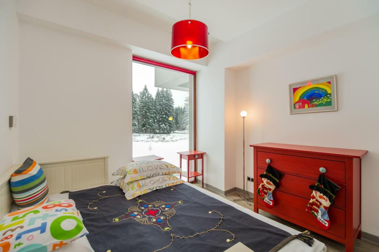 Charming 3-Bedroom Apartment Brassópojána Kültér fotó